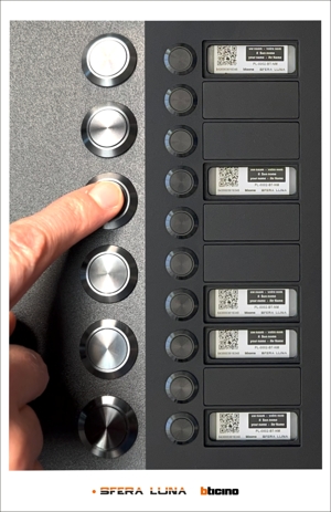 SFERA LUNA 10 → 16 Call Buttons ┃ Audio/Video door entry system Bticino (3500030+3500030)
