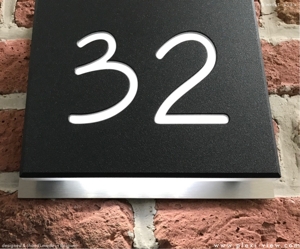 Numero civico LED – Minimalist | LUMI LIGHT